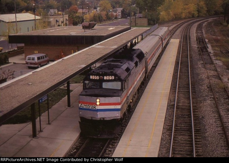 Amtrak F40PH #305 Ann Arbor Michigan 10/8/1984
